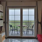 Hafenkiek 55 Exklusiv Wohnen Am Yachthafen Apartment Karlshagen