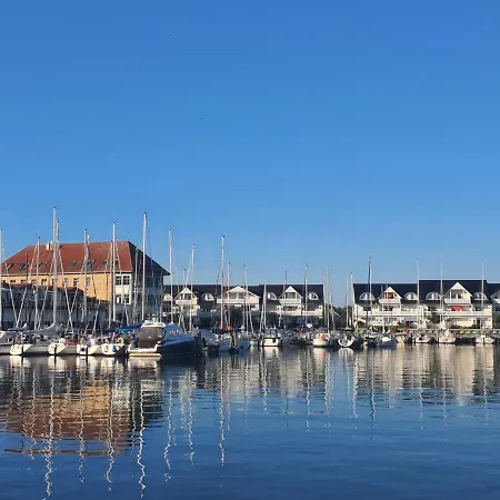 Hafenkiek 55 Exklusiv Wohnen Am Yachthafen * Karlshagen