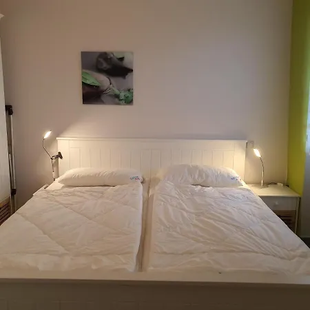 Hafenkiek 55 Exklusiv Wohnen Am Yachthafen Karlshagen