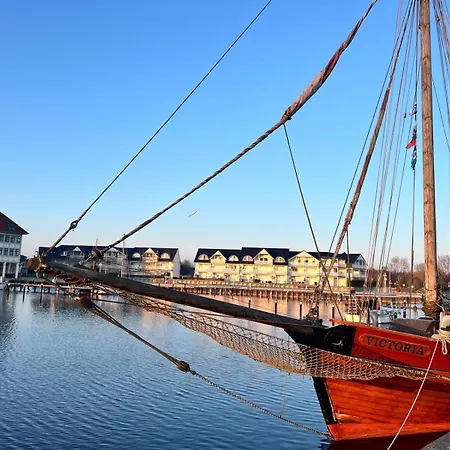 Hafenkiek 55 Exklusiv Wohnen Am Yachthafen * Karlshagen